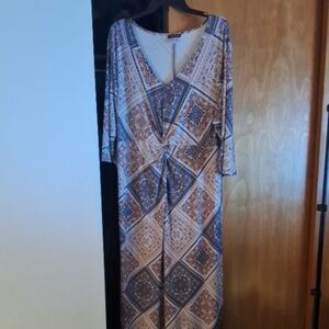 VENUS Brown and Cream Maxi Dress